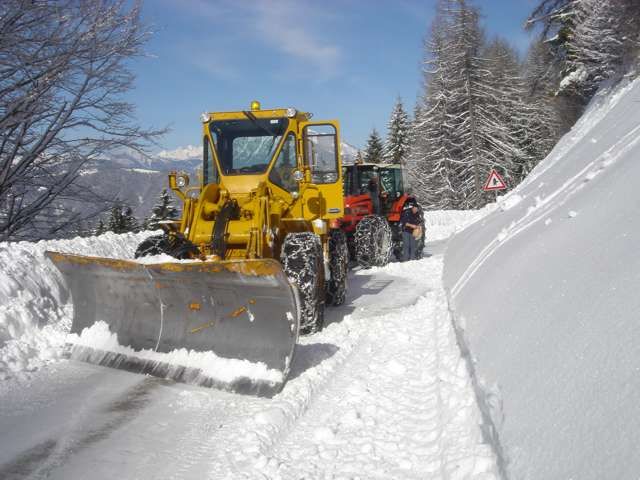 R.G.M. srl - Servizi - Lavori stradali - Sgombero neve